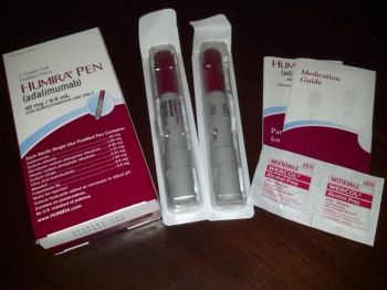 Thuốc Humira Pen Adalimumab giá bao nhiêu